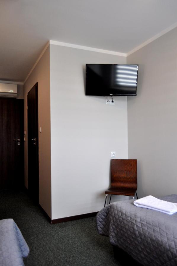 ראדזני פודלאסקי Hotel Pauza מראה חיצוני תמונה
