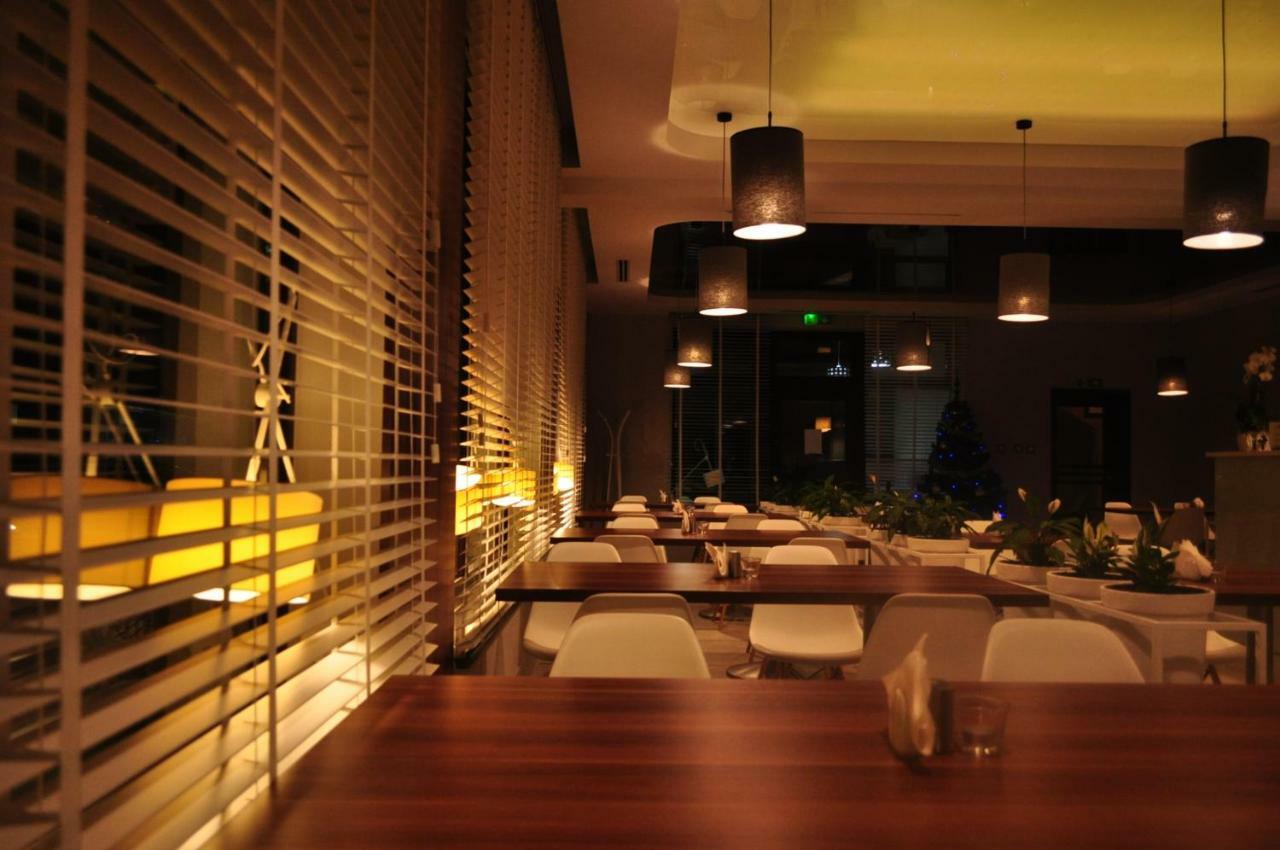 ראדזני פודלאסקי Hotel Pauza מראה חיצוני תמונה